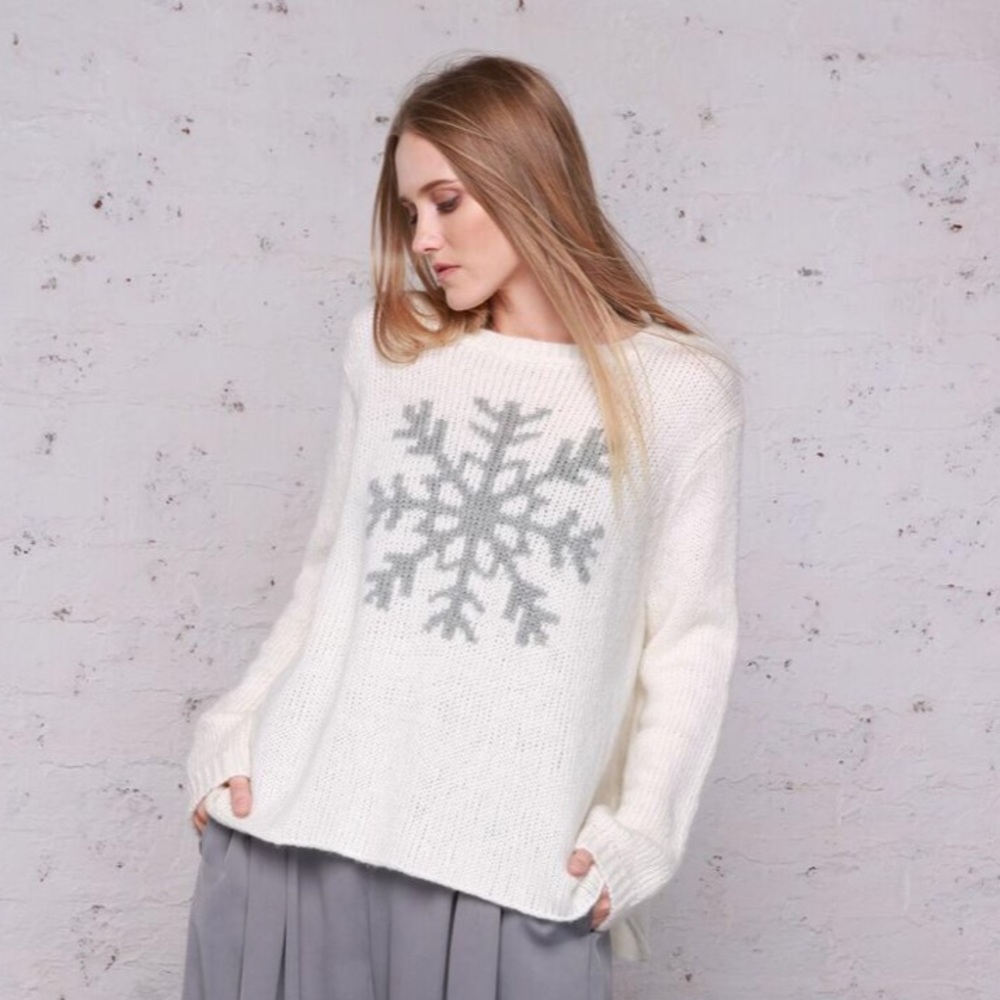 Snowflake Crewneck sweater